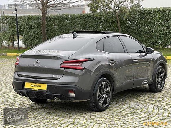 CO MOTORS'DAN 2023 CİTROEN C4 X SHİNE BOLD CAM TAVAN 75.000 KM