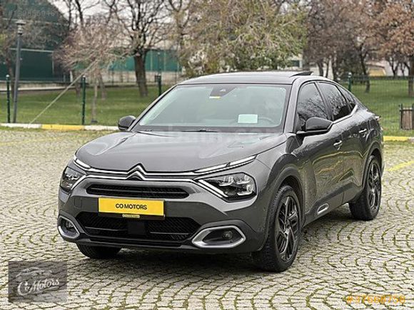 CO MOTORS'DAN 2023 CİTROEN C4 X SHİNE BOLD CAM TAVAN 75.000 KM