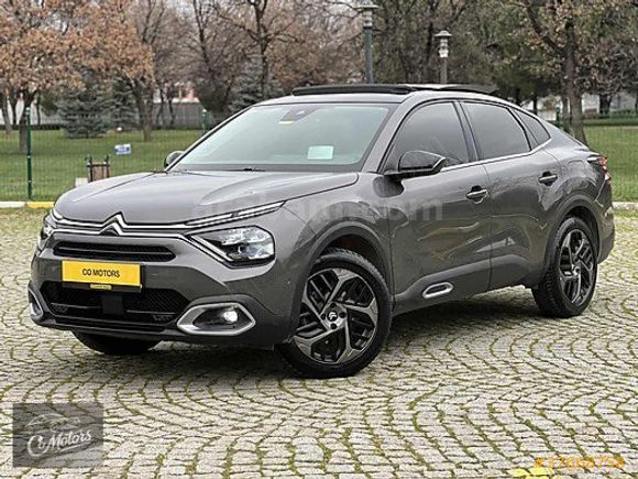 CO MOTORS'DAN 2023 CİTROEN C4 X SHİNE BOLD CAM TAVAN 75.000 KM