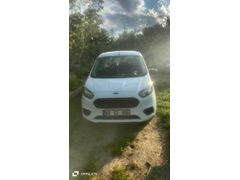 Sahibinden Ford Tourneo Courier 1.5 TDCi Trend 2018 Model  203.000 km Beyaz