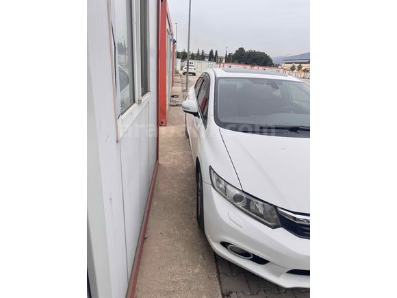 Sahibinden Honda Civic 1.6 i-VTEC ECO Elegance 2012 Model 