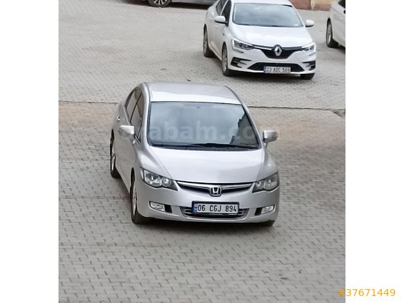Memurdan Honda Civic 1.6 i-VTEC Dream 2008 Model