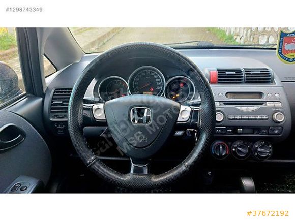 TAM OTOMATİK HONDA JAZZ I DEĞİŞENSİZ & SUNROOF I ES