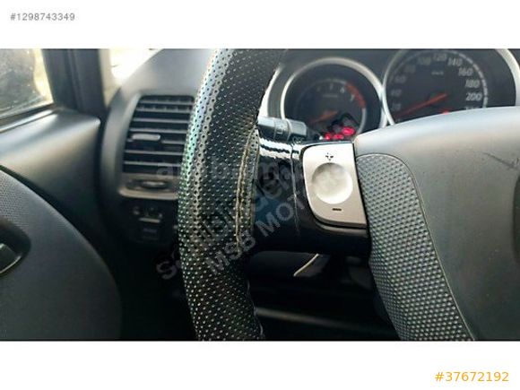 TAM OTOMATİK HONDA JAZZ I DEĞİŞENSİZ & SUNROOF I ES