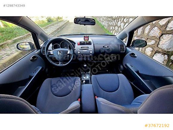 TAM OTOMATİK HONDA JAZZ I DEĞİŞENSİZ & SUNROOF I ES