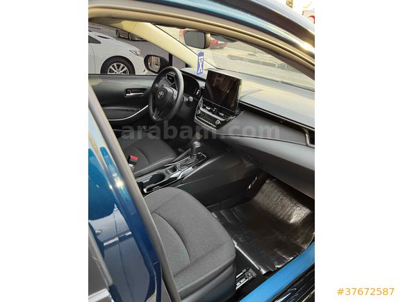 Sahibinden Toyota Corolla 1.5 Dream X-Pack 2025 Model 