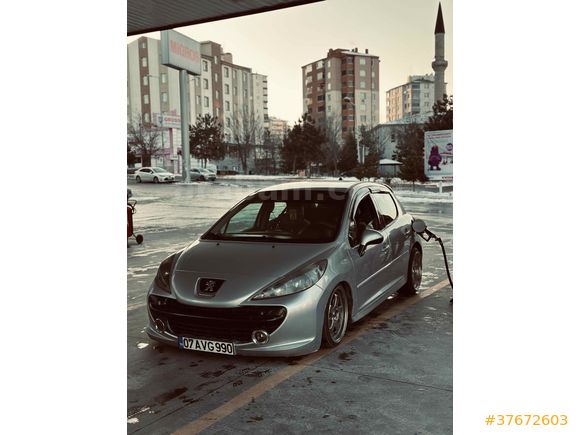 Sahibinden Peugeot 207 1.4 HDi Dynamic 2008 Model 