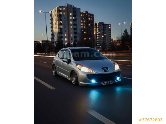 Sahibinden Peugeot 207 1.4 HDi Dynamic 2008 Model 