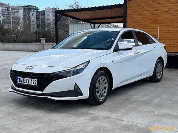 2021 MODEL HYUNDAİ ELENTRA OTOMATİK DEĞİŞENSİZ SERVİS BAKIMLI