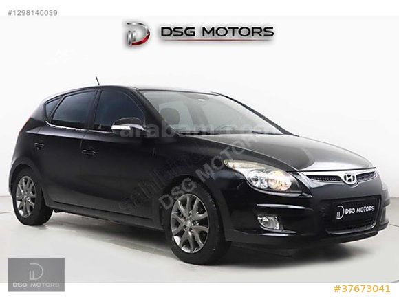 2011 MODEL HYUNDAİ İ30 HATASIZ KREDİ KARTINA 12 AY TAKSİT!