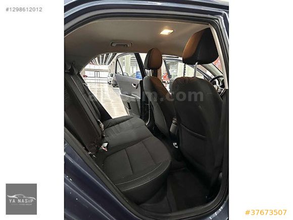 YANASİP'DEN 2019 KİA RİO 1.25 CVVT ELEGANCE HATCHBACHK MANUEL