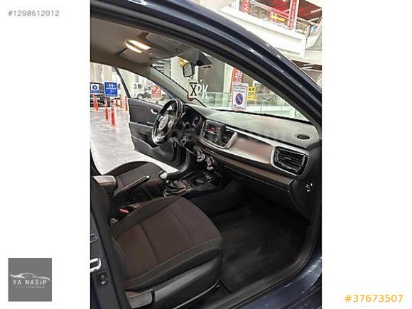 YANASİP'DEN 2019 KİA RİO 1.25 CVVT ELEGANCE HATCHBACHK MANUEL