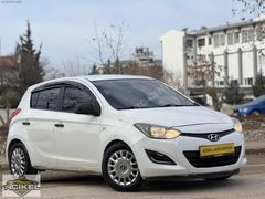 AÇIKEL AUTO CENTER-2013 İ20 -JUMP-1.4 CRDI-UYGUN FİYAT
