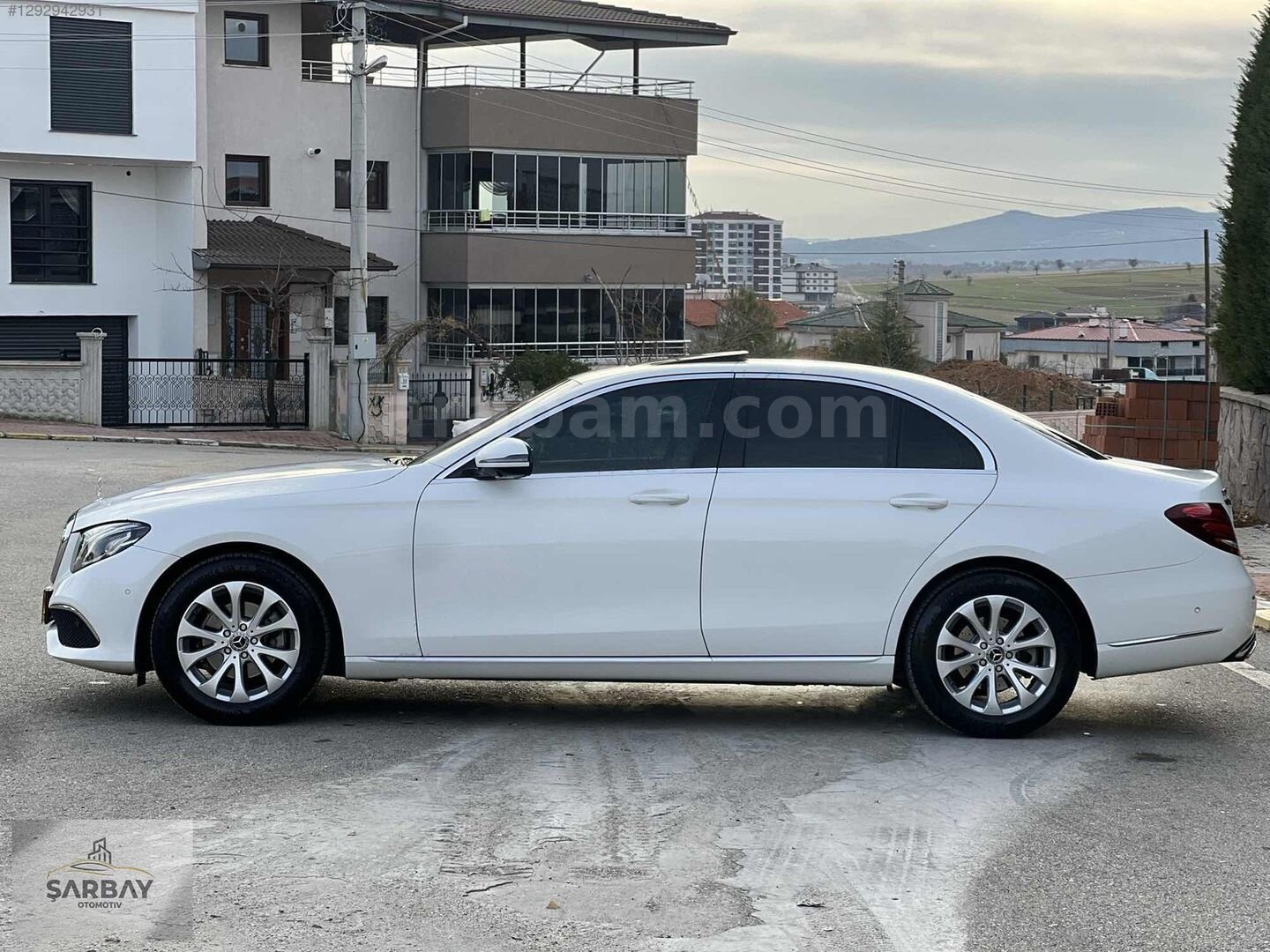 Galeriden Mercedes - Benz E 180 Exclusive 2017 Model Uşak 182.000 km Beyaz 7