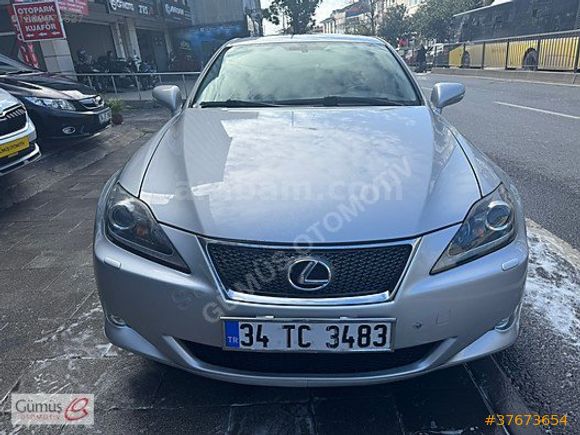 GÜMÜŞ OTOMOTİV'DEN LEXUS IS250 AWD 147.000KM DEĞİŞENSİZ