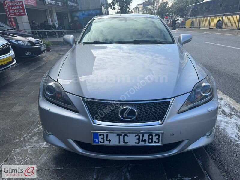 Galeriden Lexus IS 300 2006 Model İstanbul 147.000 km Gri