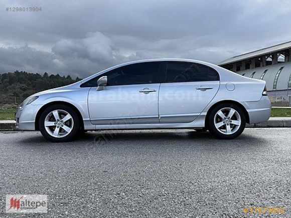 2011 HONDA CİVİC 1.6İ VTEC PREMİUM 120.000 KM