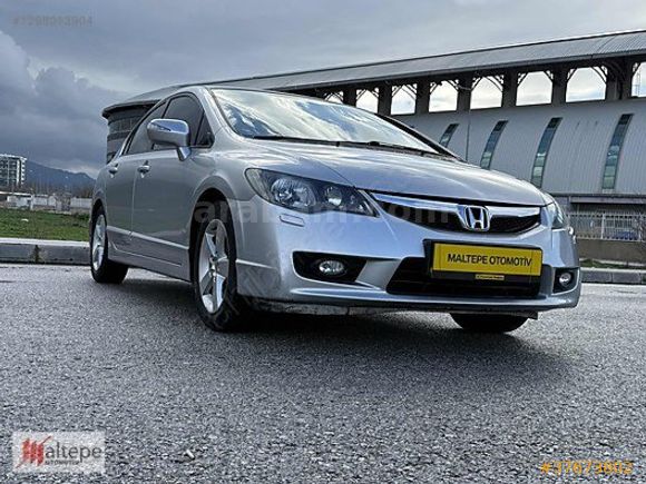 2011 HONDA CİVİC 1.6İ VTEC PREMİUM 120.000 KM
