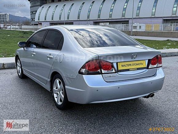 2011 HONDA CİVİC 1.6İ VTEC PREMİUM 120.000 KM