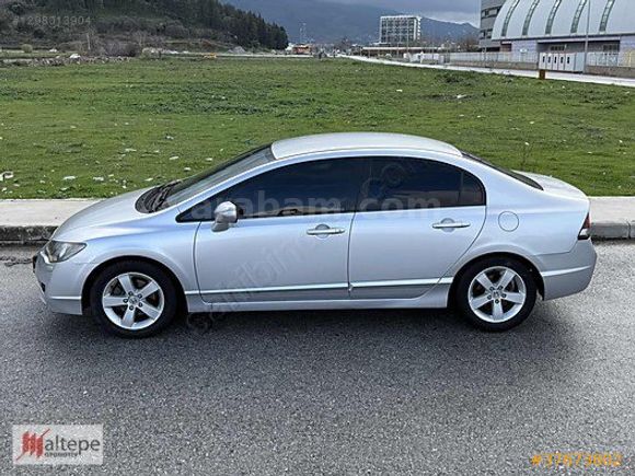 2011 HONDA CİVİC 1.6İ VTEC PREMİUM 120.000 KM