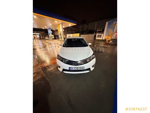 Sahibinden Toyota Corolla 1.4 D-4D Touch 2015 Model