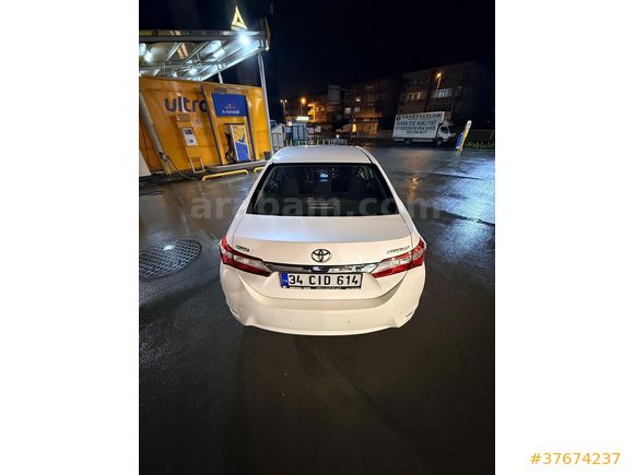 Sahibinden Toyota Corolla 1.4 D-4D Touch 2015 Model