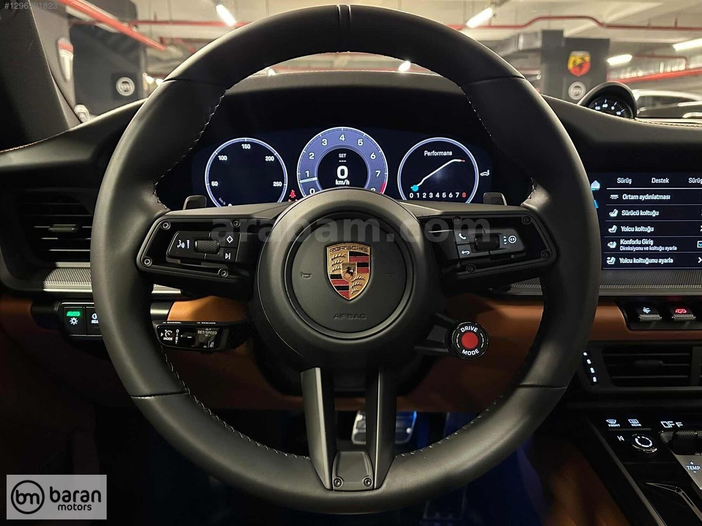 Galeriden Porsche 911 Carrera 2025 Model İstanbul 0 km Siyah 2