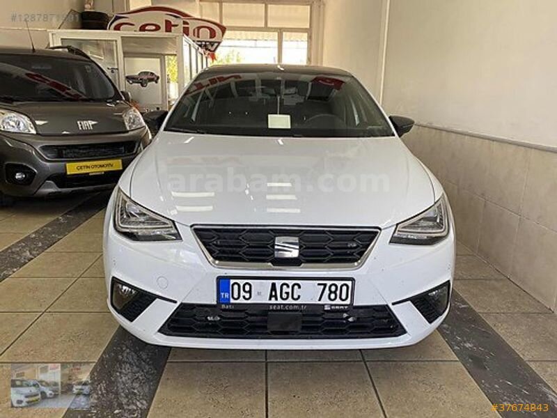 Galeriden Seat Ibiza 1.0 EcoTSI FR 2025 Model Aydın 12.500 km Beyaz