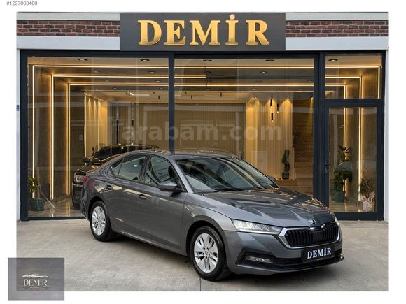 DEMİR I 2024 SKODA OTAVİA 1.0 E-TEC ELİTE I HATASIZ I BOYASIZ I