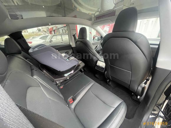 Sahibinden Tesla Model Y Premium Juniper 2025 Model 