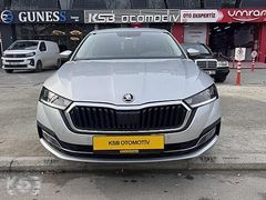 KSB OTOMOTİV OCTAVİA 1.5 TSI e-Tec premium DSG 0,99 KRDİ 12 TKSİ