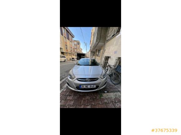 Sahibinden Hyundai Accent Blue 1.6 CRDI Biz 2015 Model