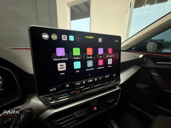 PARK OTOMOTİV'DEN 2025 SEAT LEON 1.5eHybrid Phev FR DSG HATASIZ
