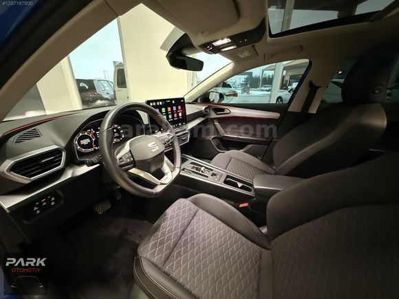 PARK OTOMOTİV'DEN 2025 SEAT LEON 1.5eHybrid Phev FR DSG HATASIZ