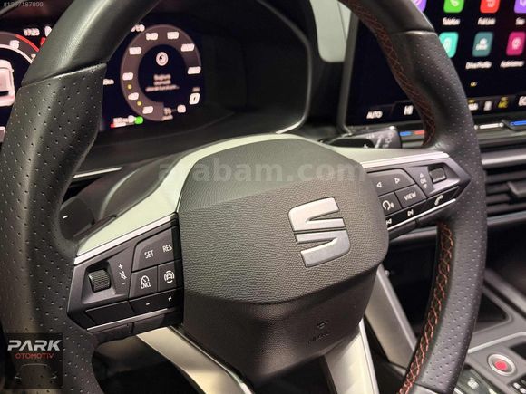PARK OTOMOTİV'DEN 2025 SEAT LEON 1.5eHybrid Phev FR DSG HATASIZ
