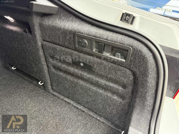 AKBAŞ PLAZA'DAN 2021 SÜPERB SADECE 69 BİNDE 1.5 TSI PREMİUM DSG