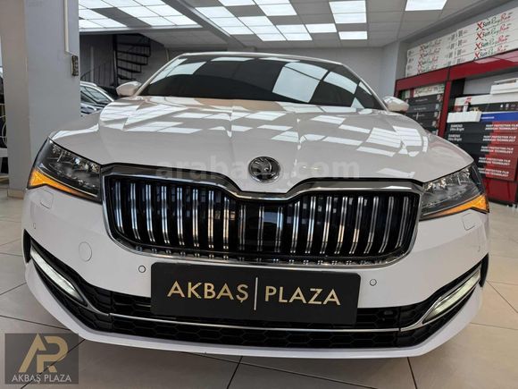 AKBAŞ PLAZA'DAN 2021 SÜPERB SADECE 69 BİNDE 1.5 TSI PREMİUM DSG