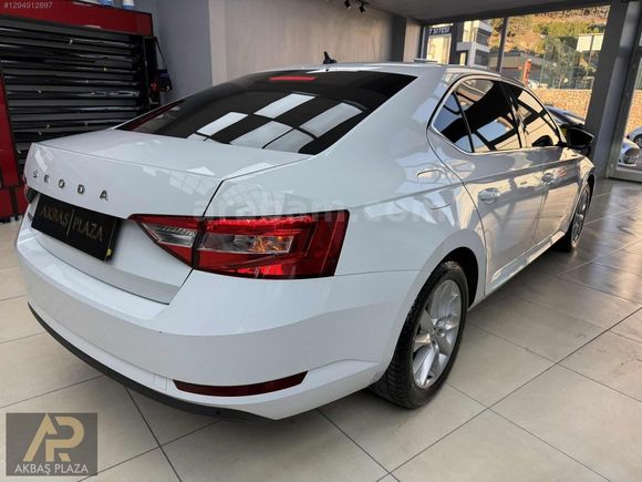 AKBAŞ PLAZA'DAN 2021 SÜPERB SADECE 69 BİNDE 1.5 TSI PREMİUM DSG