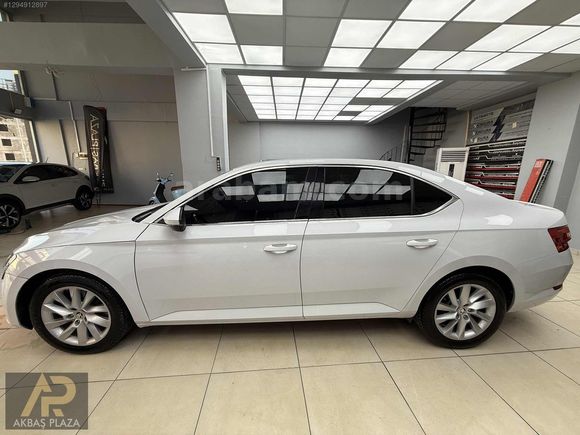 AKBAŞ PLAZA'DAN 2021 SÜPERB SADECE 69 BİNDE 1.5 TSI PREMİUM DSG