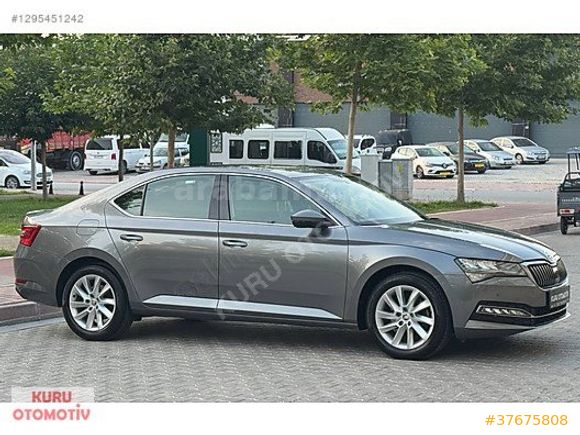 KURU DAN 2022 SUPER B 1.5 TSI DSG PREMİUM