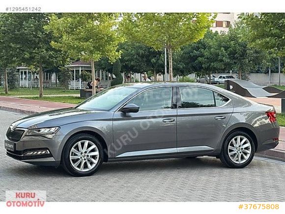 KURU DAN 2022 SUPER B 1.5 TSI DSG PREMİUM