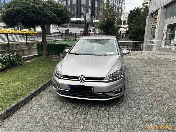 Sahibinden Volkswagen Golf 1.6 TDii Comfortline 2018 Model   /2023 ve üstü suv araçlarla takas olabilir km 50 bini geçmemiş