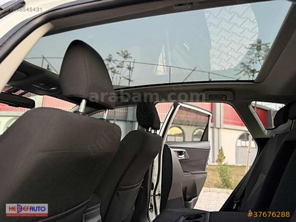 HEDEF AUTO'DAN AURİS D4-D ADVANCE SKY PACK OTOMATİK CAM TAVAN