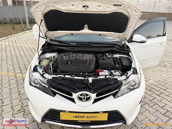 HEDEF AUTO'DAN AURİS D4-D ADVANCE SKY PACK OTOMATİK CAM TAVAN