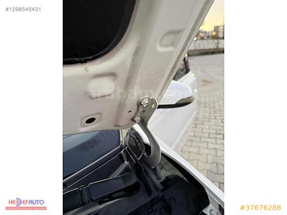 HEDEF AUTO'DAN AURİS D4-D ADVANCE SKY PACK OTOMATİK CAM TAVAN