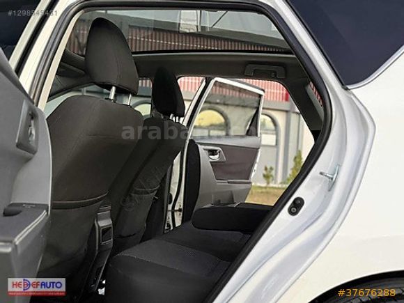 HEDEF AUTO'DAN AURİS D4-D ADVANCE SKY PACK OTOMATİK CAM TAVAN