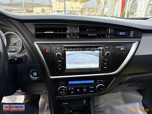 HEDEF AUTO'DAN AURİS D4-D ADVANCE SKY PACK OTOMATİK CAM TAVAN
