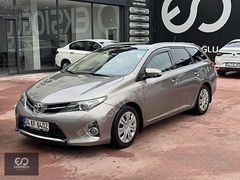 EKŞİOĞLU GÜVENCESİYLE 2014 TOYOTA AURIS OTOMATİK CAM TAVANLI