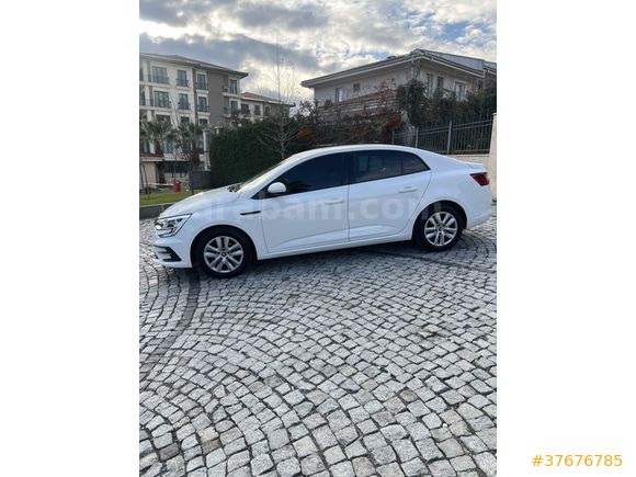 MASRAFSIZ 2022 Model MEGANE JOY CONFORT 77 BİN KM EXPERLİ
