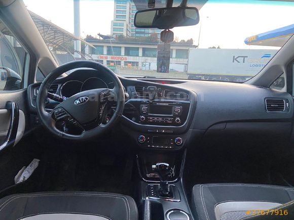 Sahibinden Kia Ceed 1.6 CRDi Concept 2013 Model